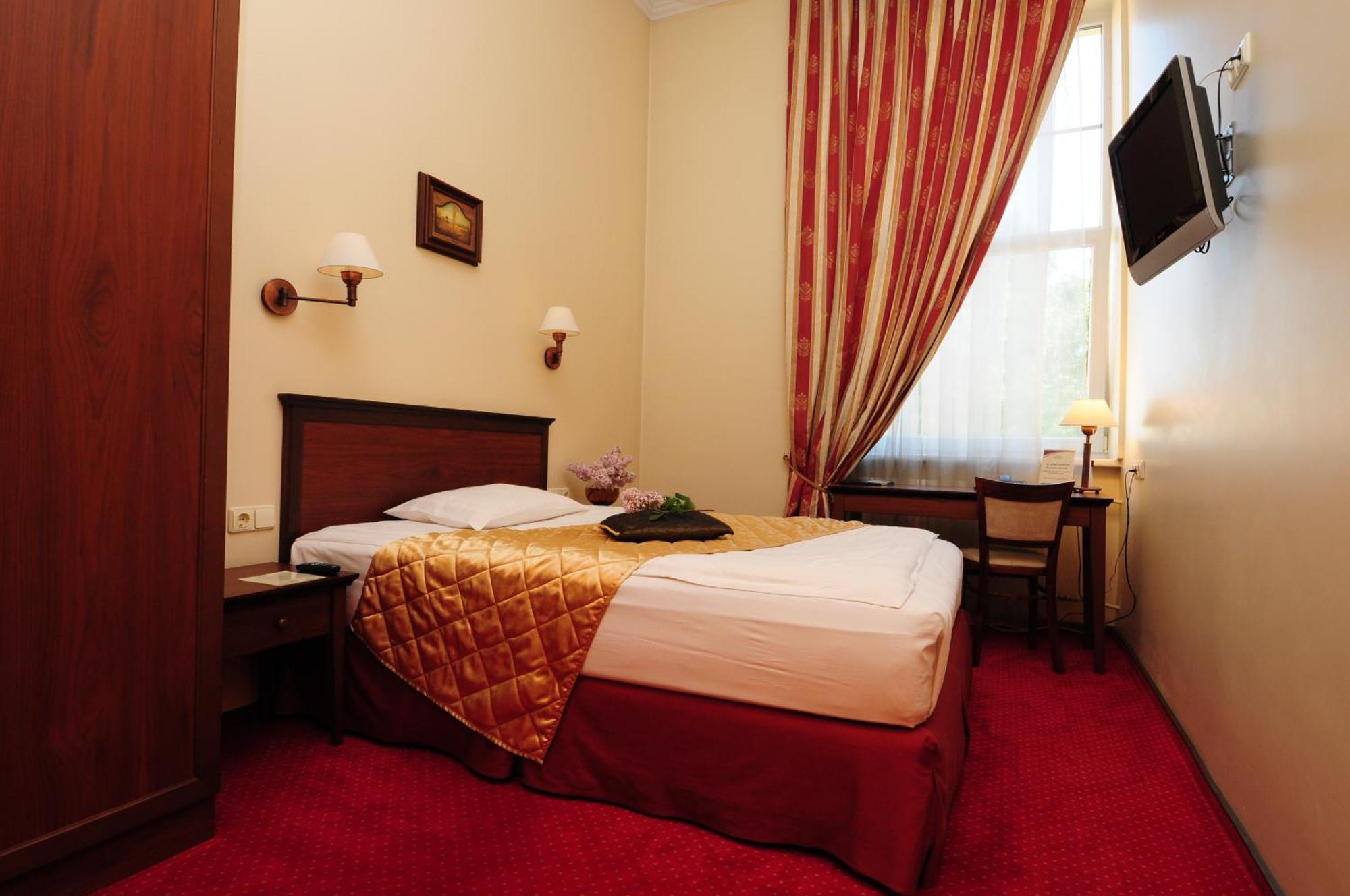 Conviva Hotel Panevėžys Buitenkant foto