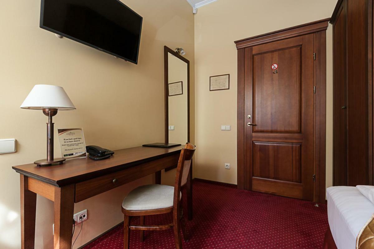 Conviva Hotel Panevėžys Buitenkant foto