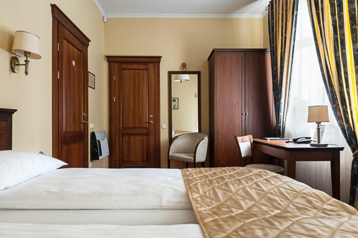 Conviva Hotel Panevėžys Buitenkant foto