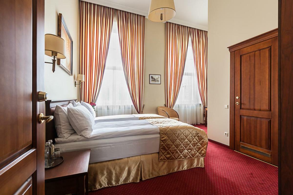 Conviva Hotel Panevėžys Buitenkant foto