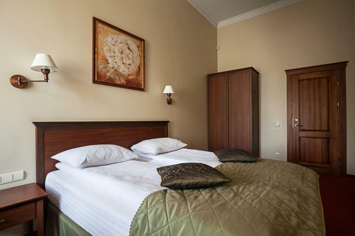 Conviva Hotel Panevėžys Buitenkant foto