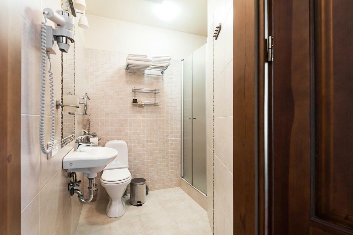 Conviva Hotel Panevėžys Buitenkant foto